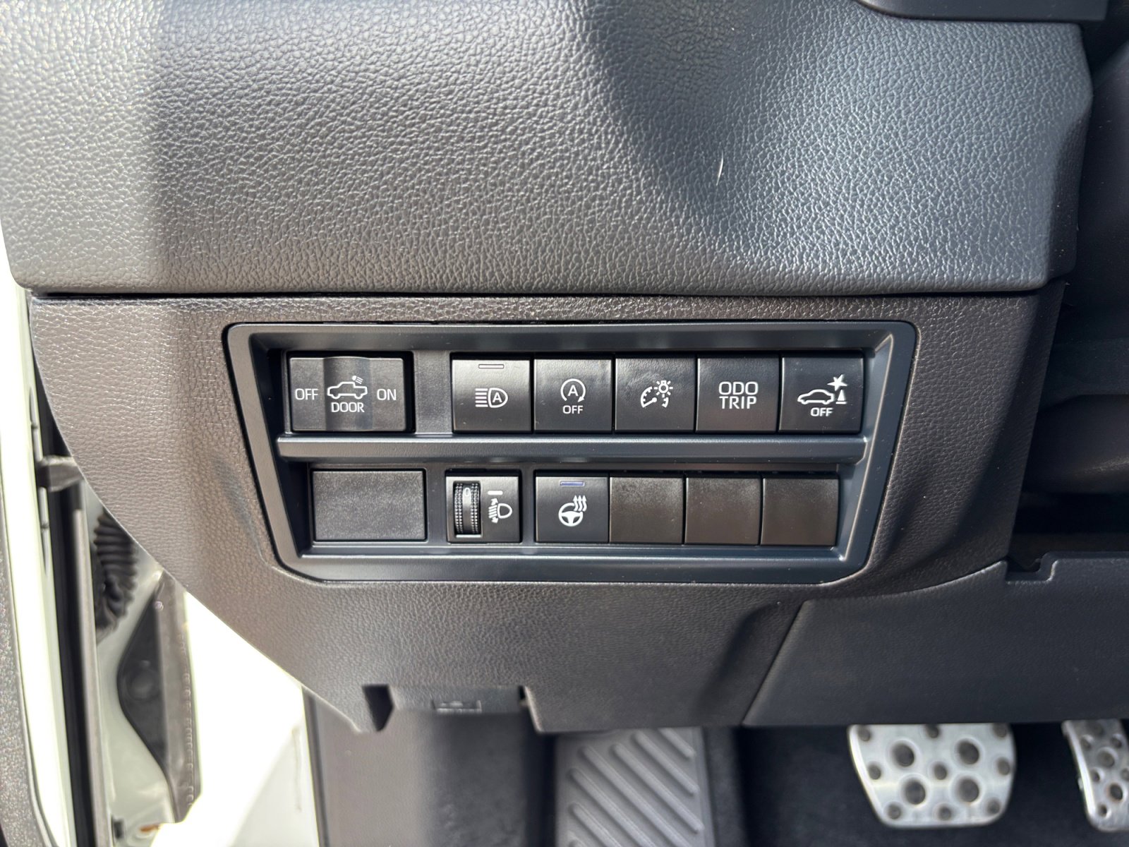 Used 2025 Toyota Tundra Limited w/ TRD Off-Road Package image 14