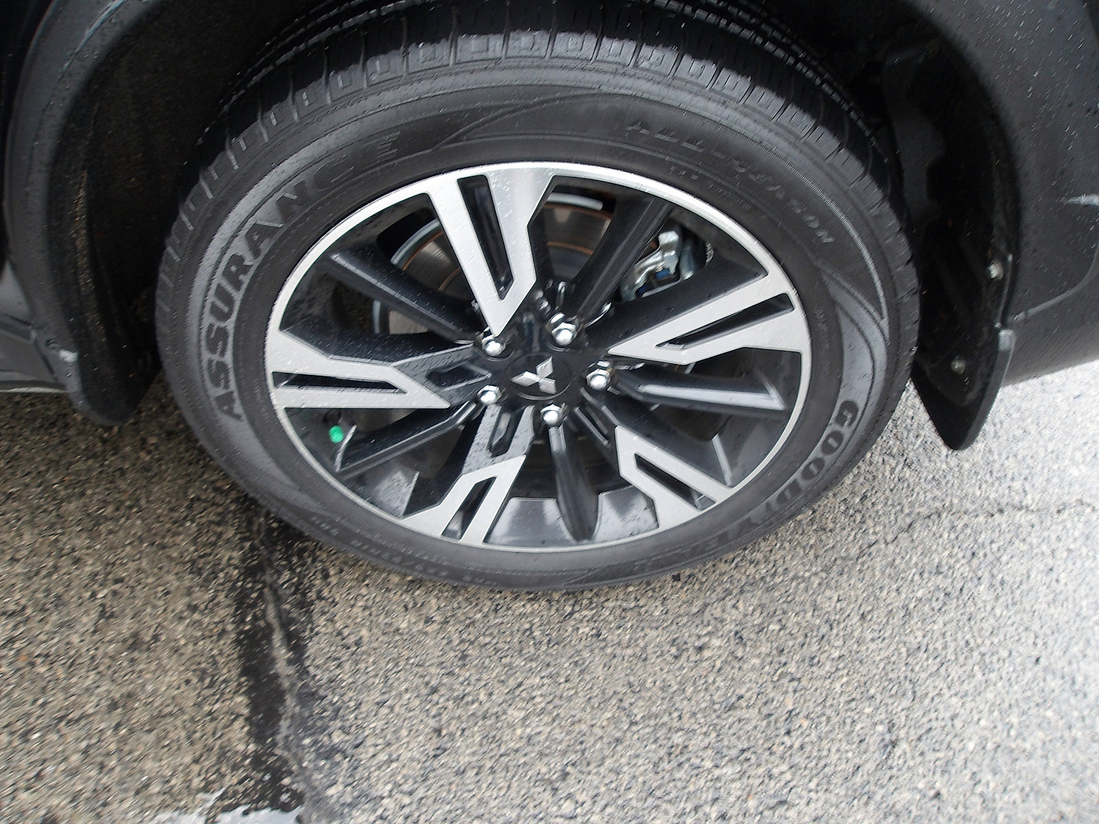 Used 2023 Mitsubishi Eclipse Cross AWD image 24