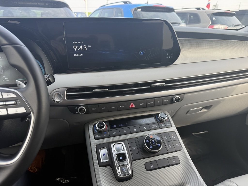 Used 2025 Hyundai Palisade SEL image 11