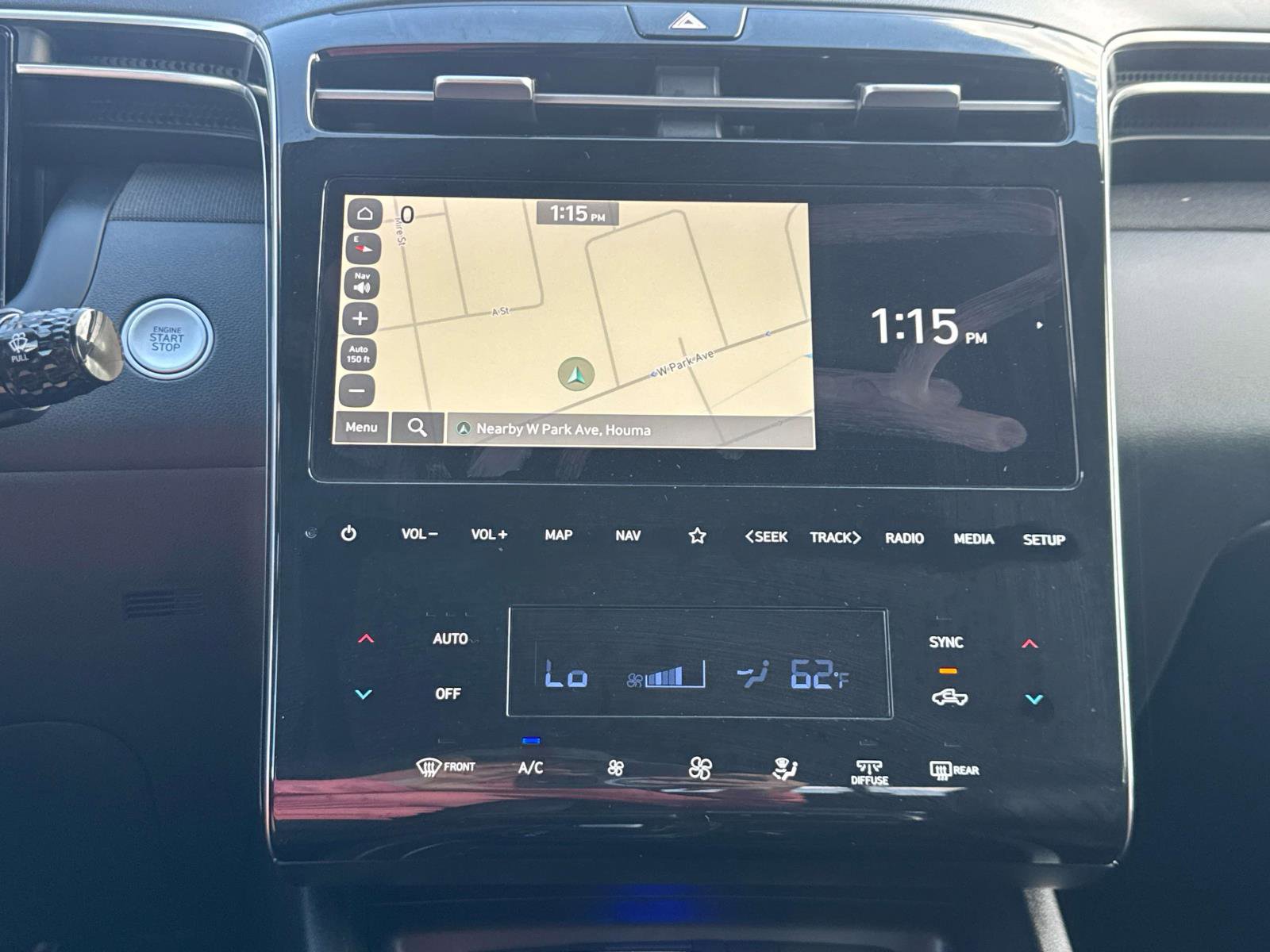 Used 2023 Hyundai Santa Cruz Limited image 24