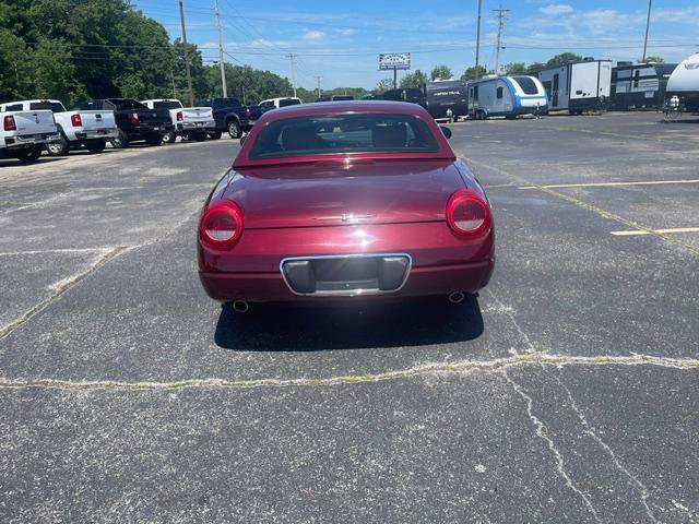 Used 2004 Ford Thunderbird RWD image 5
