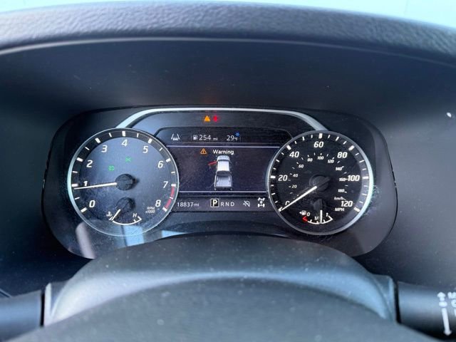 Certified 2024 Nissan Frontier SV w/ Technology Package image 18