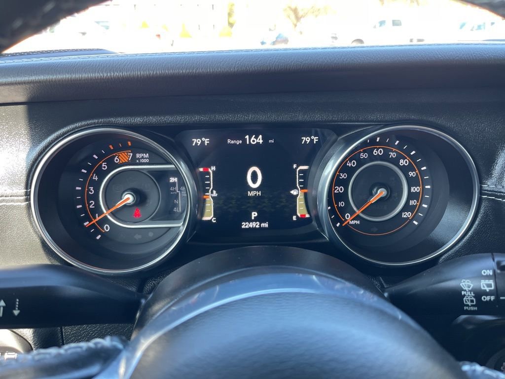 Used 2021 Jeep Wrangler Unlimited Sahara image 9