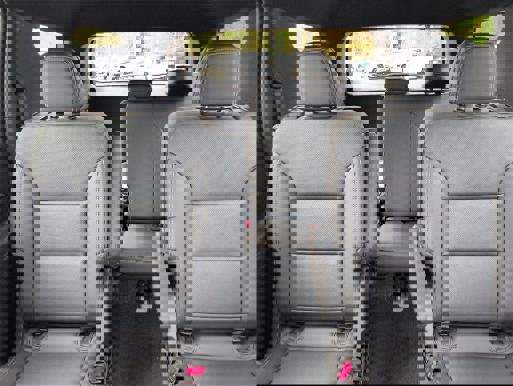 Certified 2026 Chevrolet Traverse LT w/ LPO, Floor Liner Package image 28