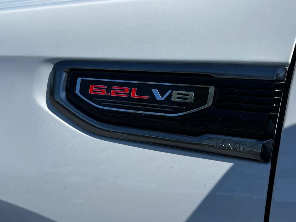 Used 2025 GMC Sierra 1500 AT4 AWD/4WD image 9