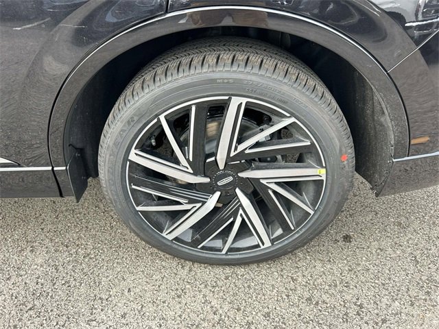 New 2026 Lincoln Aviator Black Label w/ Jet Appearance Package image 11