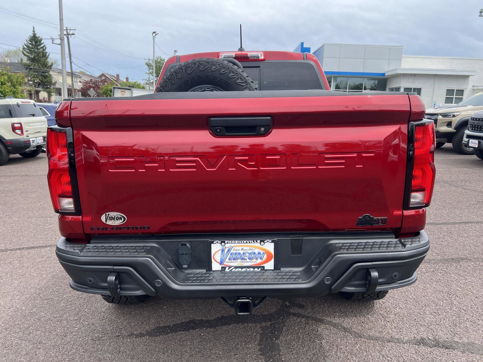 Used 2024 Chevrolet Colorado ZR2 w/ ZR2 Bison Edition AWD/4WD image 6