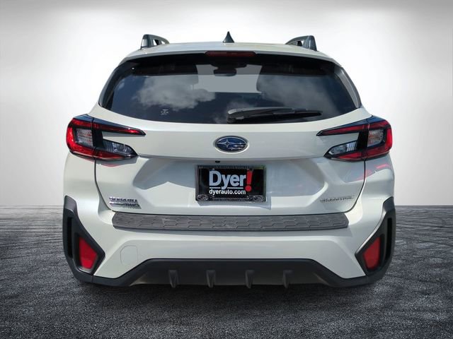 Used 2024 Subaru Crosstrek 2.0i Premium AWD/4WD image 4