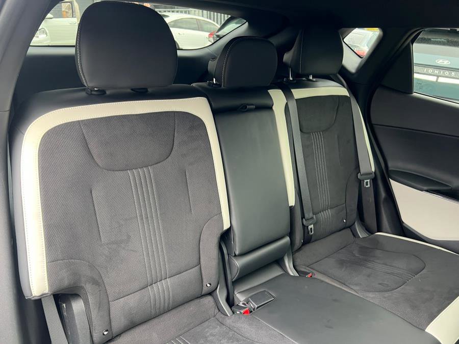 Used 2023 Kia EV6 GT-Line w/ GT-Line Suede Seat Package image 45