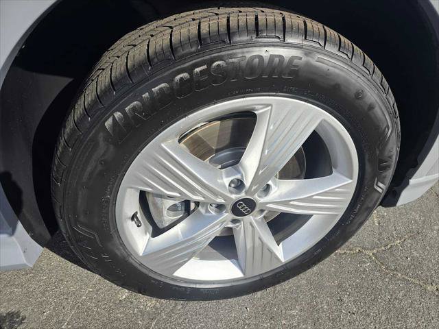 Used 2023 Audi Q4 e-tron Premium Plus w/ Premium Plus AWD/4WD image 9