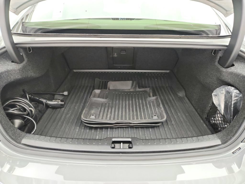 Used 2024 Volvo S60 T8 Ultimate w/ Climate Package AWD/4WD image 34