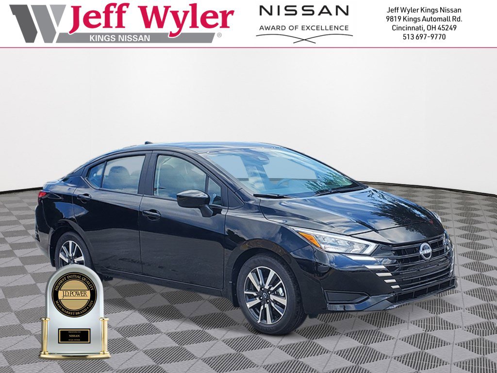 New 2025 Nissan Versa SV w/ Trunk Package