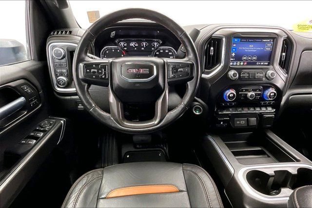 Used 2022 GMC Sierra 2500 AT4 image 4