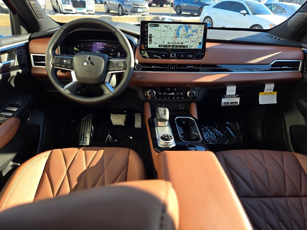 New 2026 Mitsubishi Outlander SEL image 16