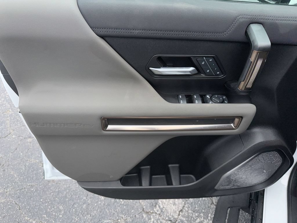 Used 2025 GMC Hummer EV 3X AWD/4WD image 15