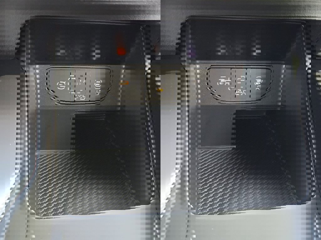 New 2026 Kia Sorento LX image 11