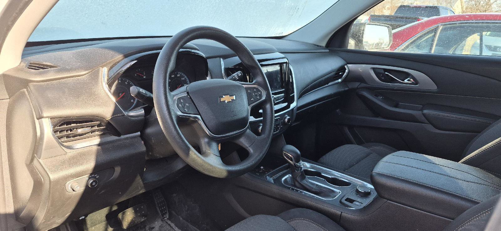 Used 2021 Chevrolet Traverse LS w/ LPO, Blackout Package image 8