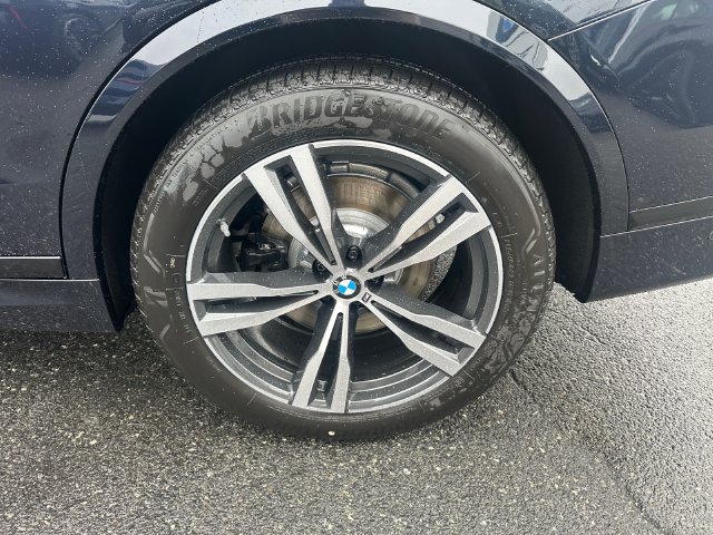 New 2027 BMW X7 xDrive40i w/ M Sport Package AWD/4WD image 26