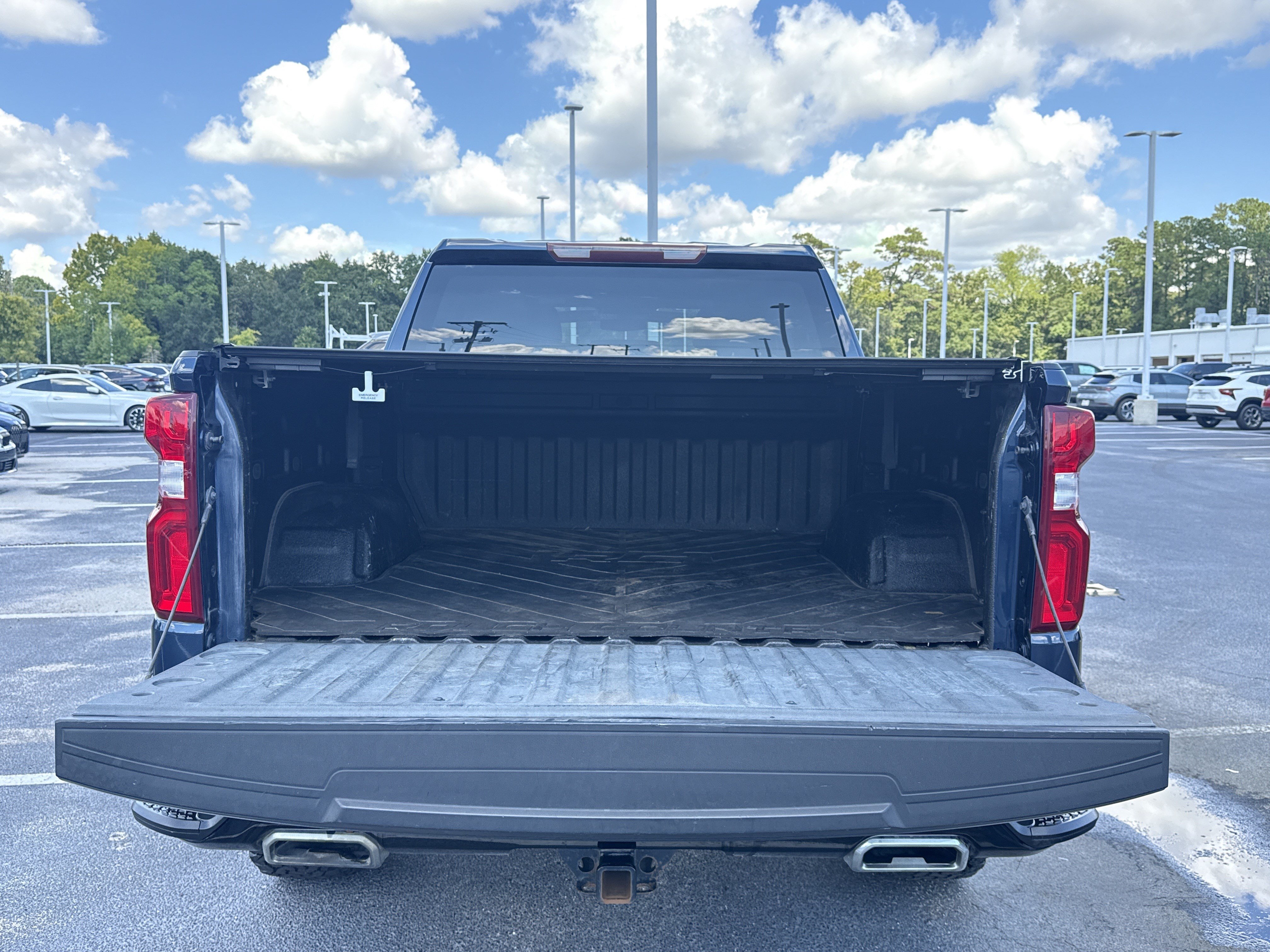 Used 2021 Chevrolet Silverado 1500 Custom Trail Boss w/ LPO, Dark Essentials Package AWD/4WD image 30