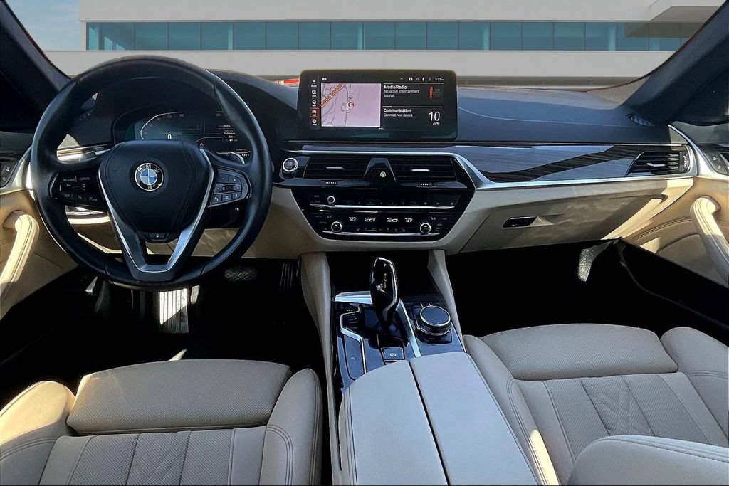 Used 2023 BMW 540i xDrive w/ Convenience Package AWD/4WD image 7