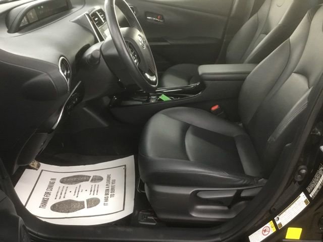 Used 2020 Toyota Prius XLE AWD/4WD image 13
