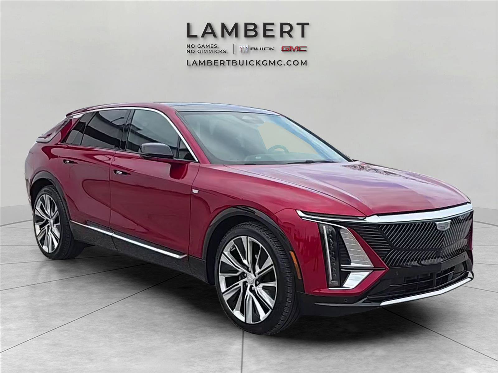 Used 2025 Cadillac Lyriq Luxury w/ LPO, Floor Liner Package image 4