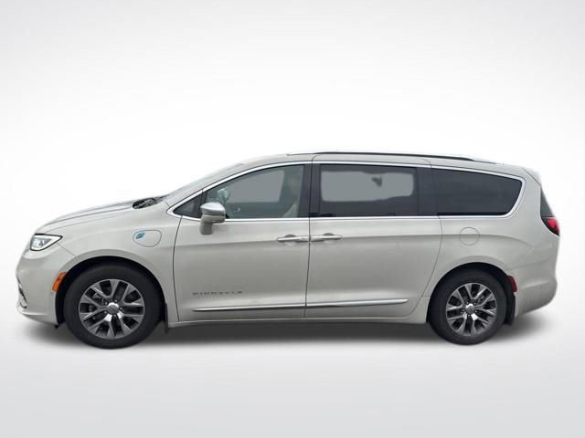 Used 2021 Chrysler Pacifica Pinnacle video 2