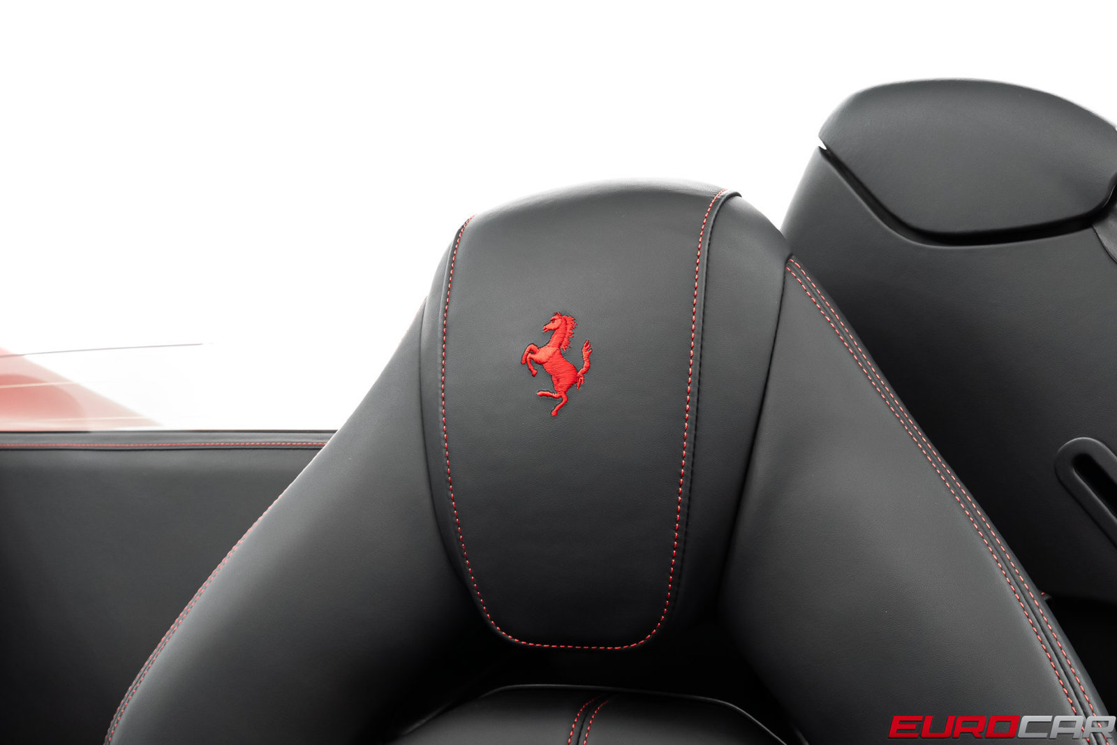 Used 2021 Ferrari F8 Tributo RWD image 45