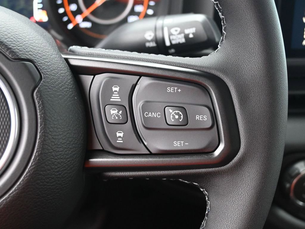 New 2025 Jeep Gladiator Willys image 13