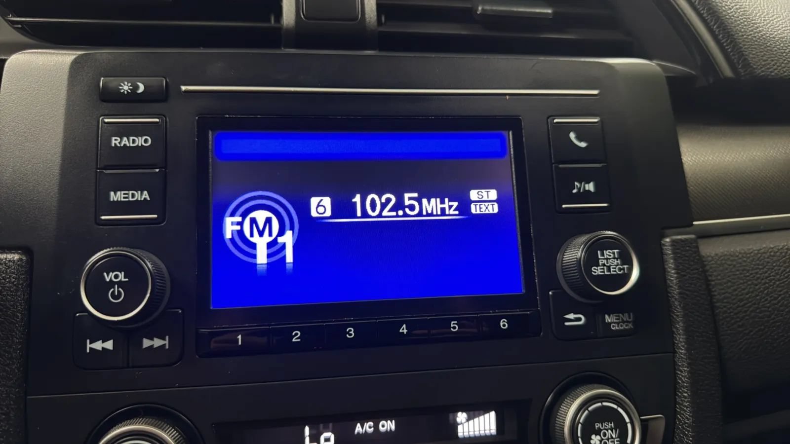 Used 2019 Honda Civic LX image 13