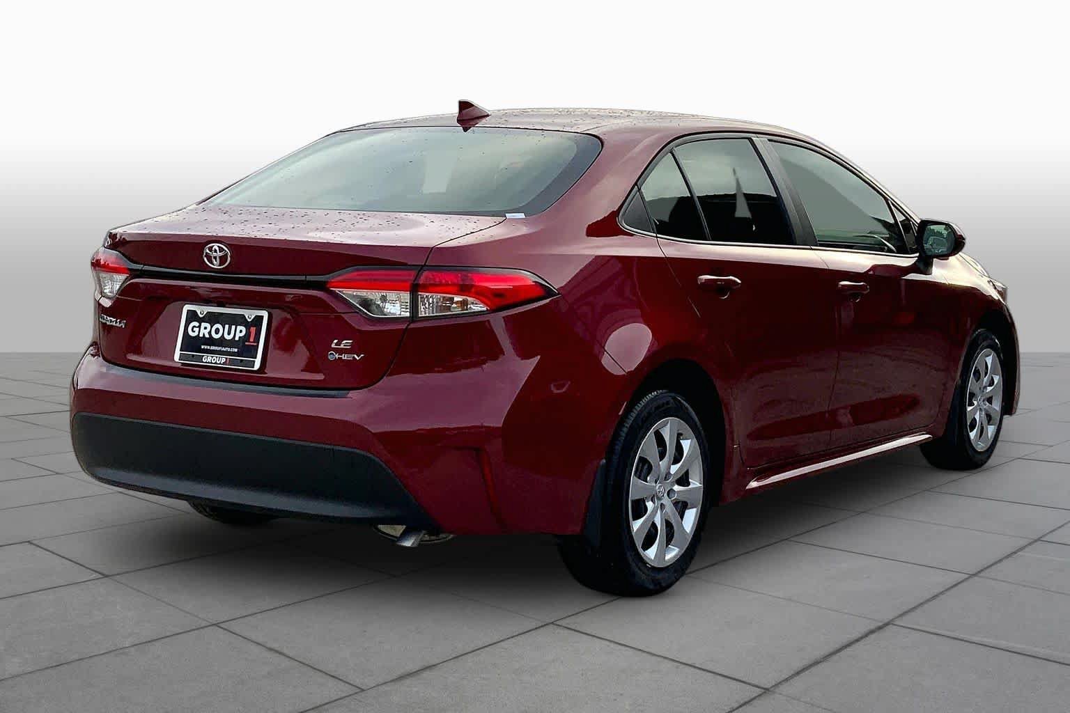 Used 2026 Toyota Corolla LE FWD image 13