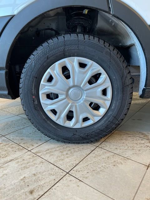 Used 2023 Ford E-Transit Medium Roof w/ Interior Upgrade Package image 9