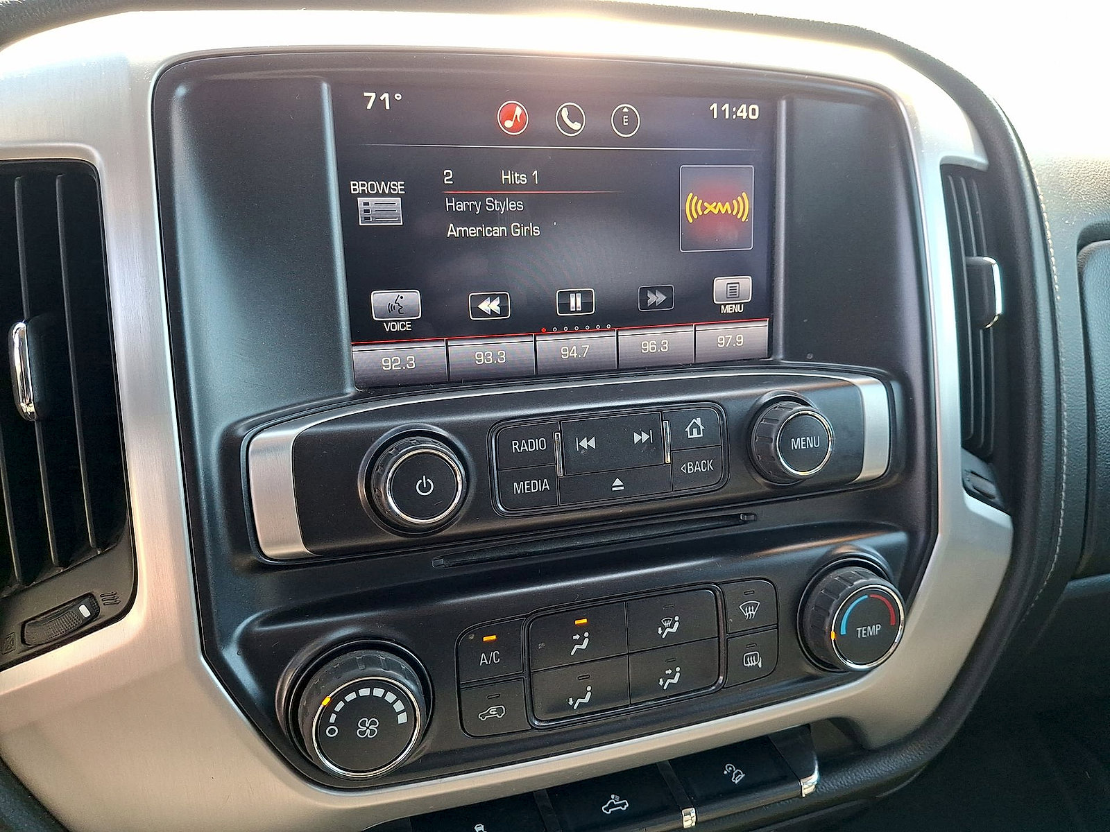 Used 2015 GMC Sierra 1500 SLE w/ Suspension Package, Off-Road AWD/4WD image 14