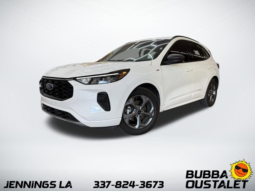Used 2023 Ford Escape ST-Line w/ Tech Pack #1 FWD image 1