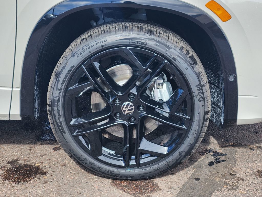 New 2026 Volkswagen Tiguan SE R-Line AWD/4WD image 30