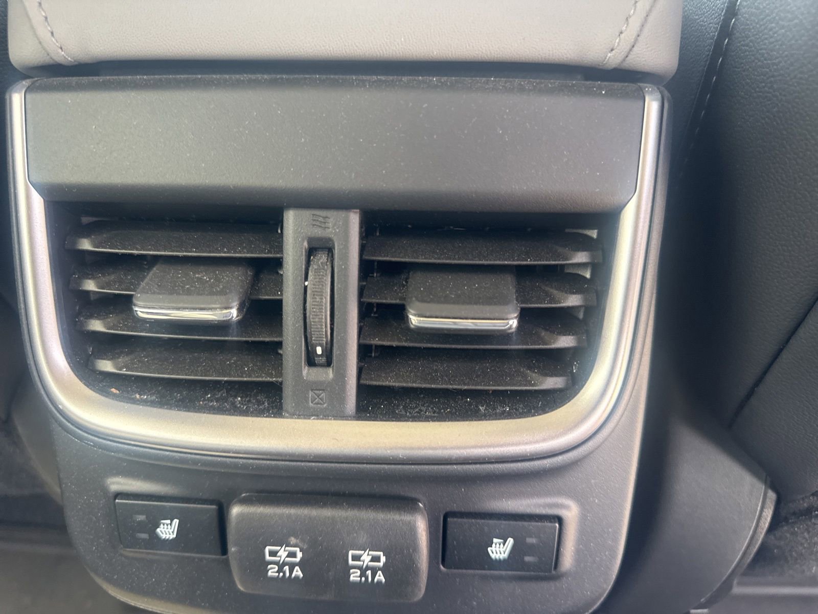 Used 2021 Subaru Outback Limited image 16