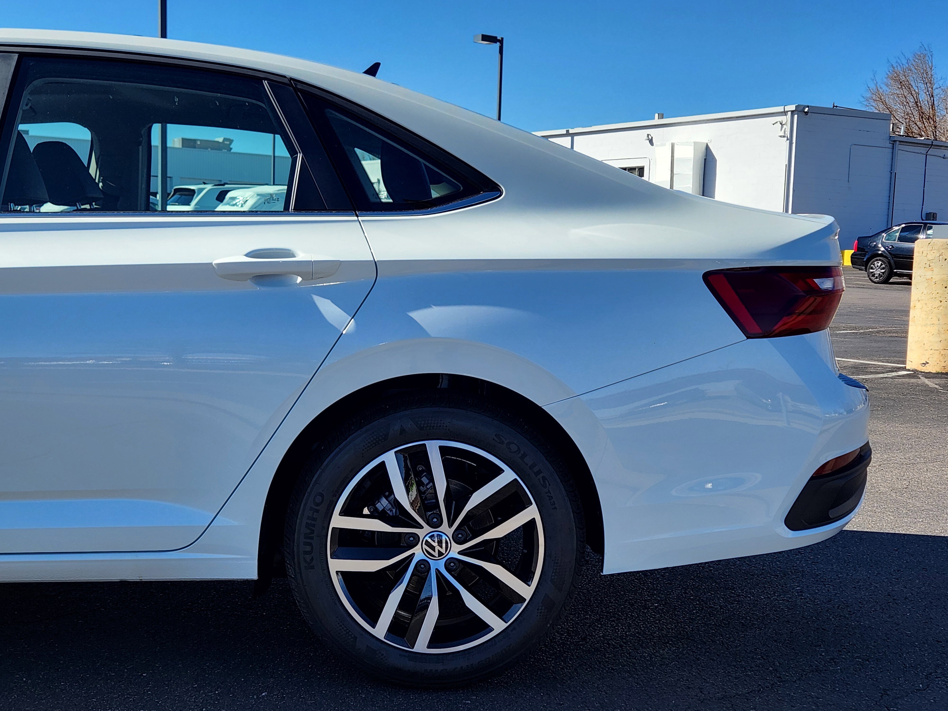 New 2026 Volkswagen Jetta SE image 4