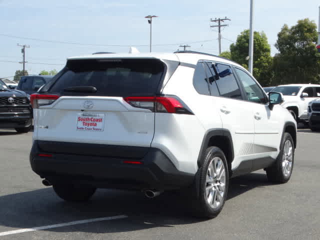 Used 2025 Toyota RAV4 XLE Premium w/ Weather Package FWD image 13