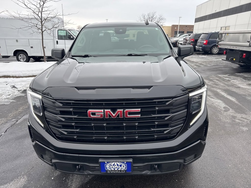 Used 2023 GMC Sierra 1500 Pro w/ Graphite Edition image 2