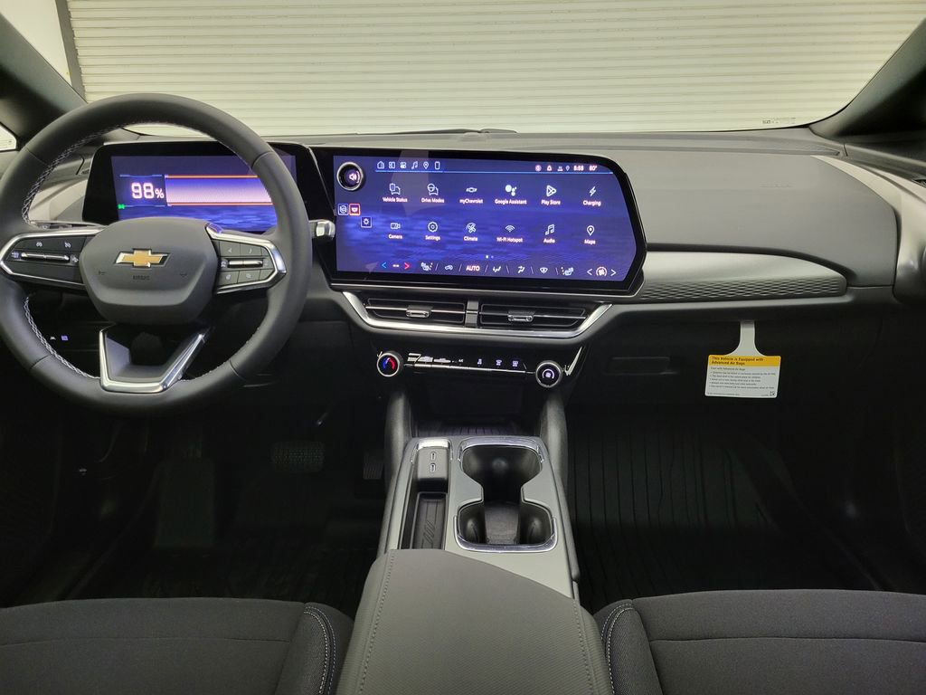 New 2026 Chevrolet Equinox EV LT image 40