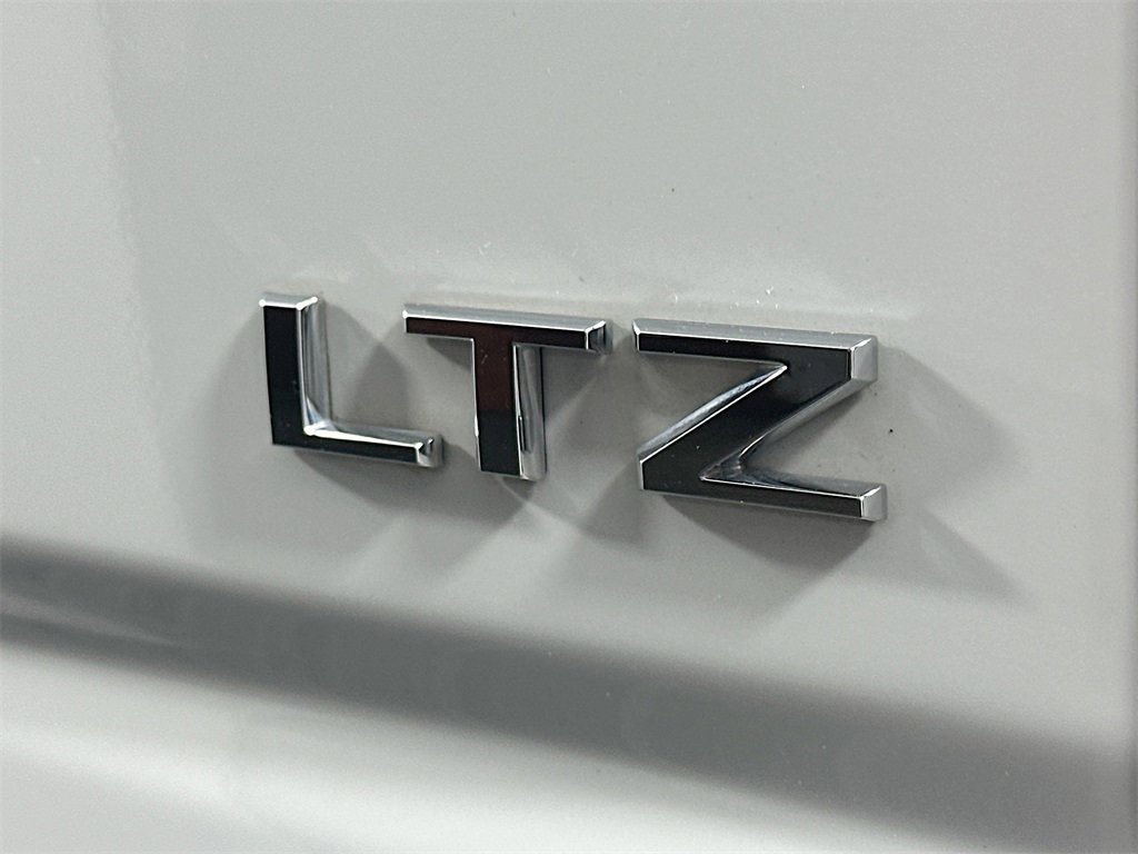 Used 2024 Chevrolet Silverado 3500 LTZ image 22