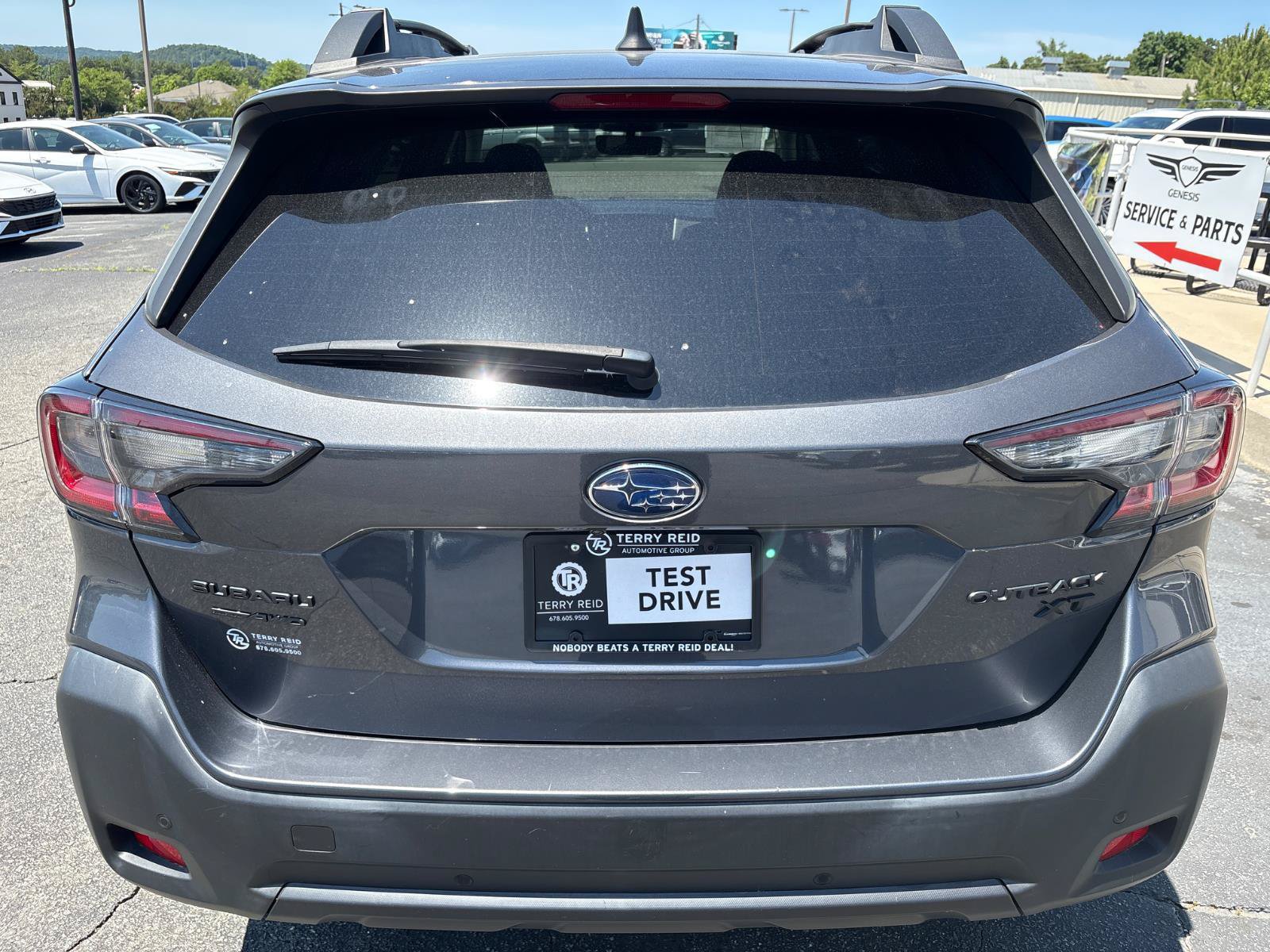 Used 2023 Subaru Outback Onyx Edition XT AWD/4WD image 7