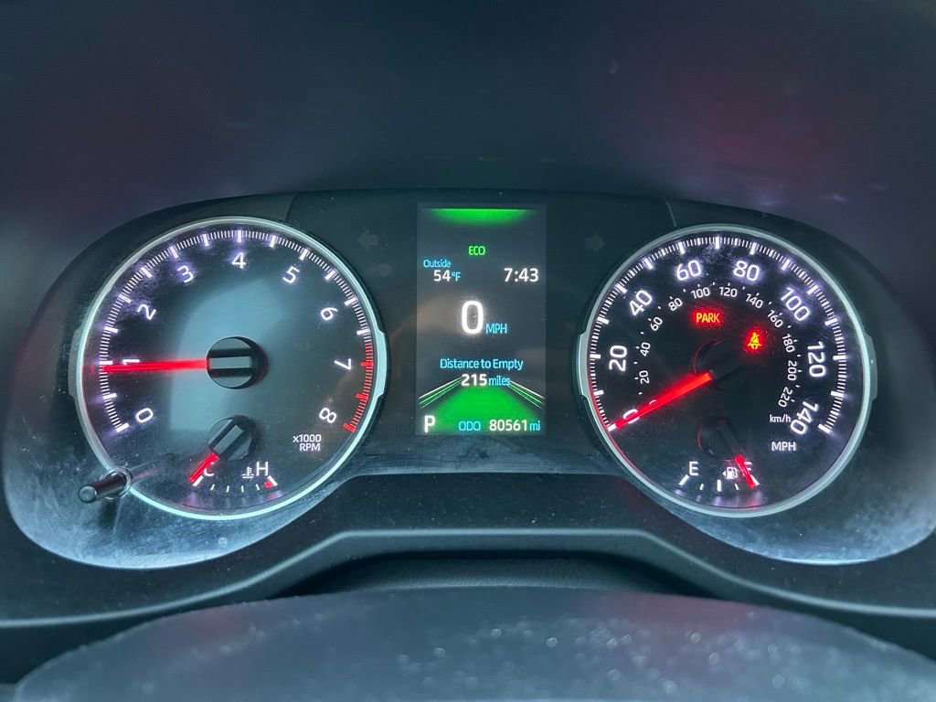 Used 2020 Toyota RAV4 LE image 22