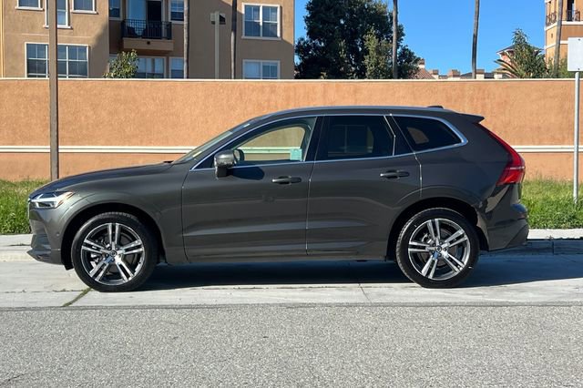 Used 2018 Volvo XC60 T6 Momentum w/ Convenience Package image 7