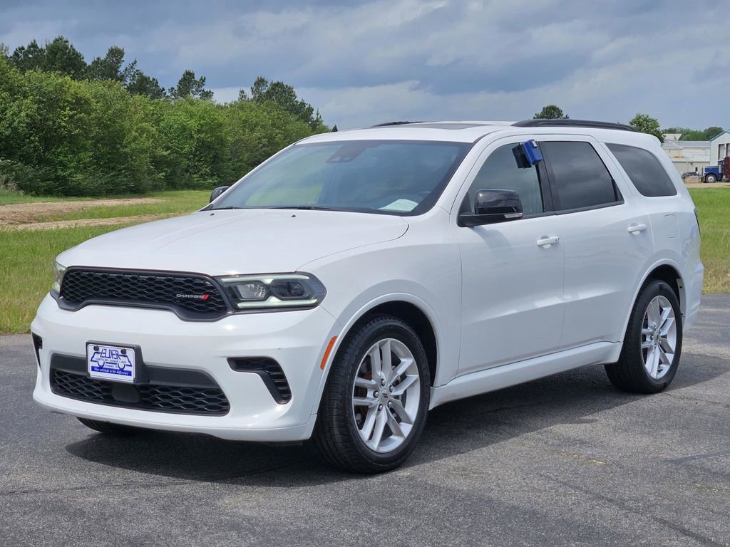 Used 2024 Dodge Durango GT image 3