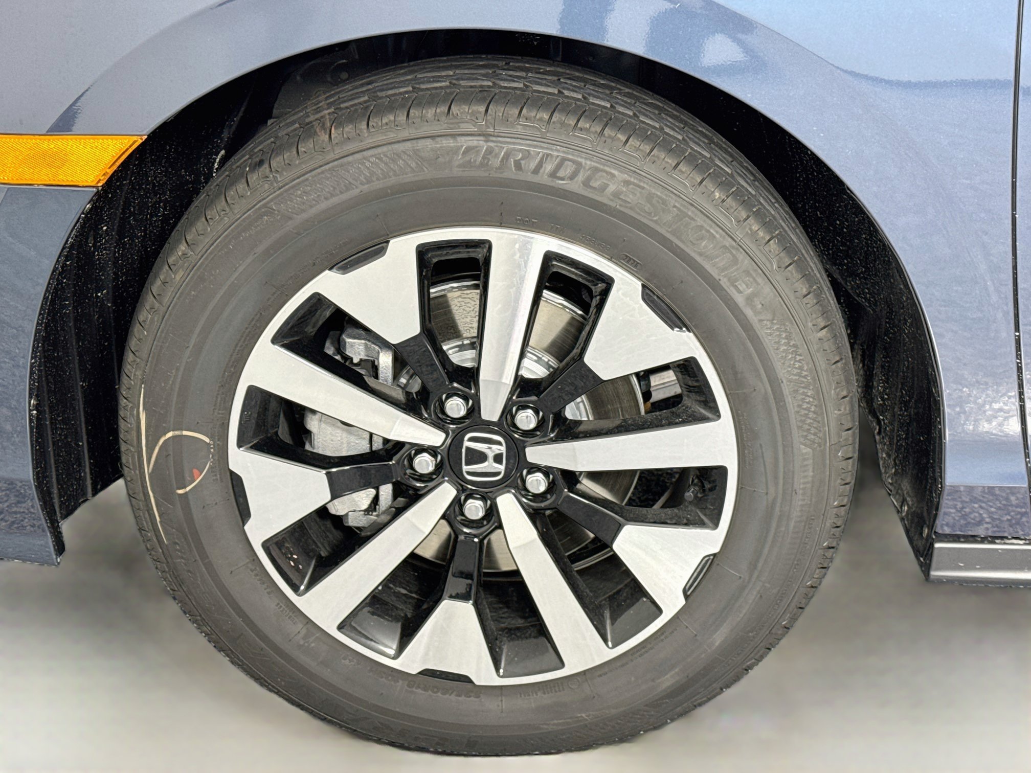 New 2027 Honda Odyssey EX-L image 32