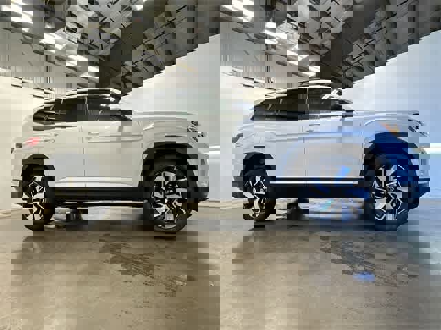 New 2026 Volkswagen Atlas SE image 3