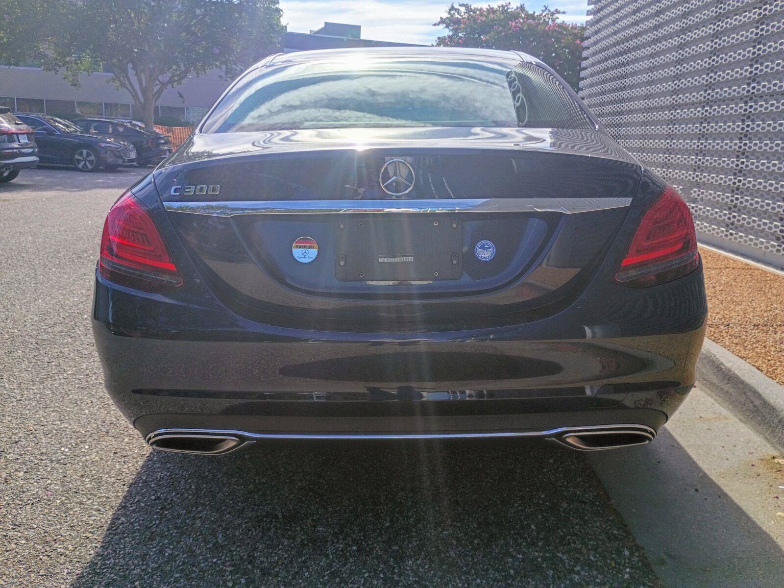 Used 2019 Mercedes-Benz C 300 Sedan image 5