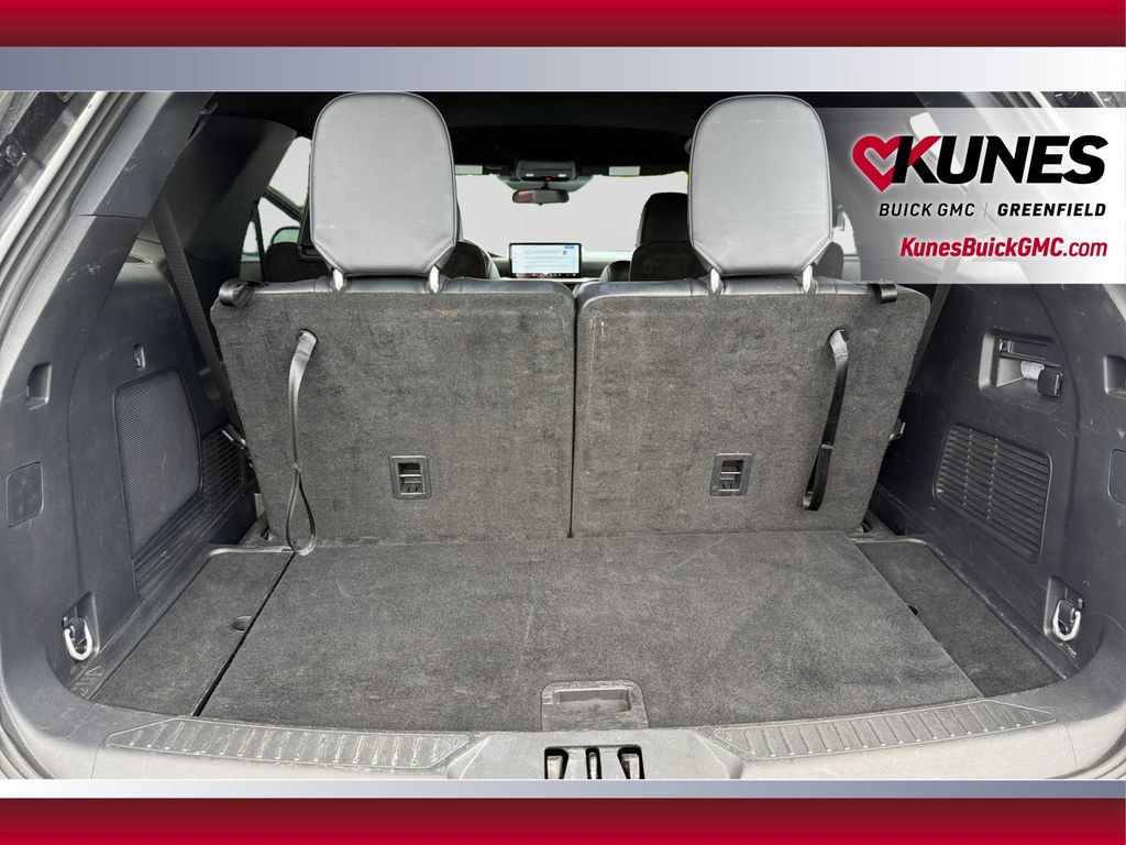 Used 2025 Ford Explorer ST-Line AWD/4WD image 22