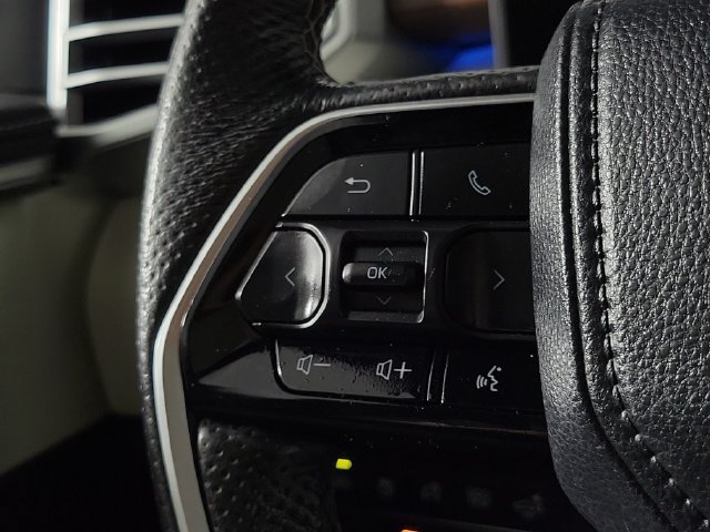 Used 2024 Toyota Sequoia Capstone AWD/4WD image 26